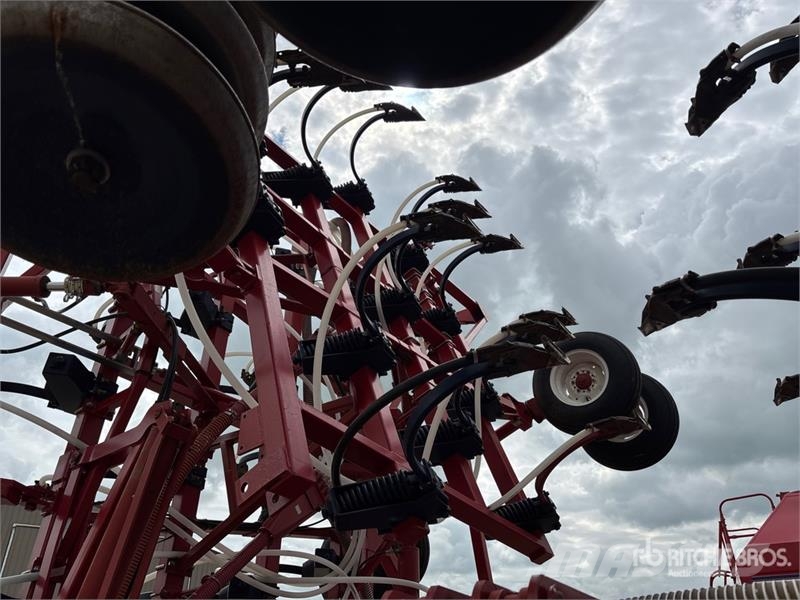 Morris Maxim II 60 ft Air Drill 条播机