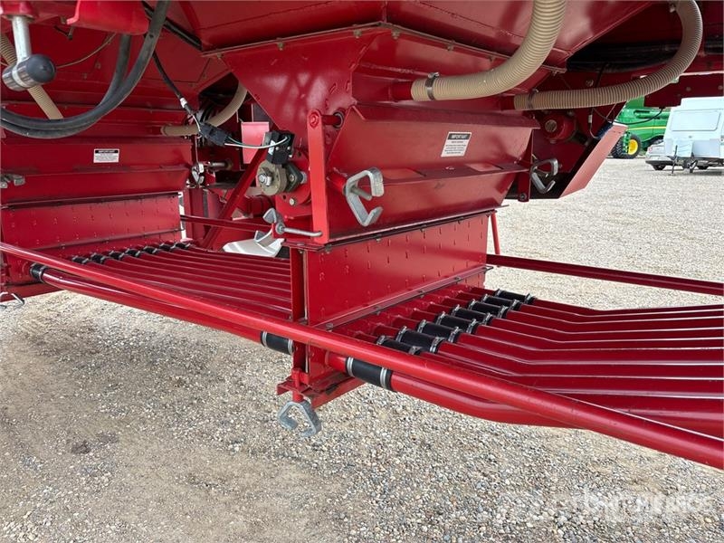 Morris Maxim II 60 ft Air Drill 条播机