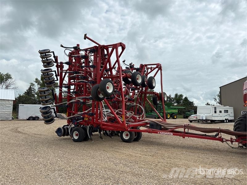 Morris Maxim II 60 ft Air Drill 条播机