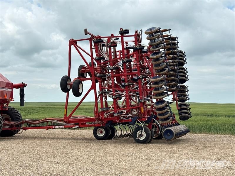 Morris Maxim II 60 ft Air Drill 条播机
