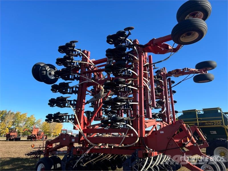 Morris NeverPin 47 ft Disc Drill Air Drill Sejalnice