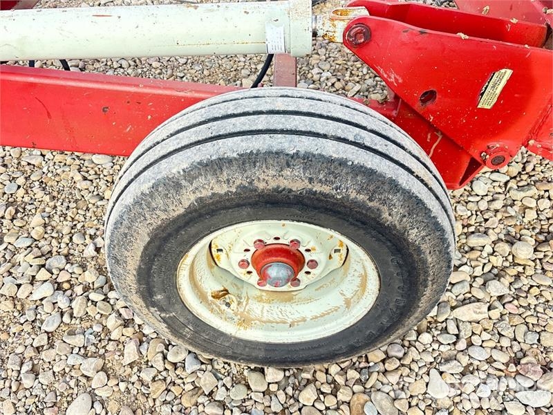 Morris PHB 50 50 ft Mid Harrow Packer Harrows
