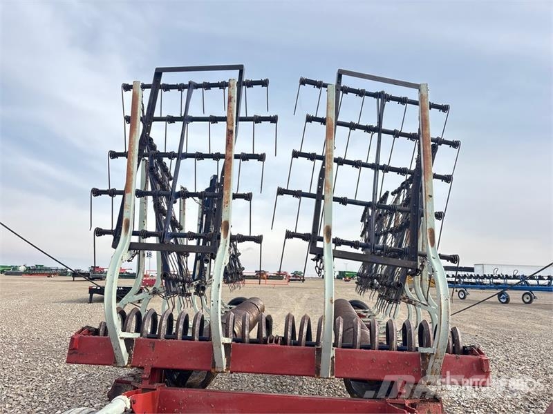 Morris Rangler II 50 ft Mid Harrow Packer Harrows