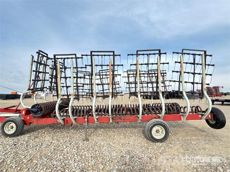 Morris Rangler II 50 ft Mid Harrow Packer Harrows
