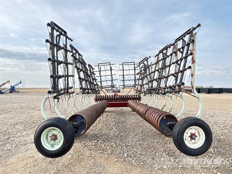 Morris Rangler II 50 ft Mid Harrow Packer Harrows
