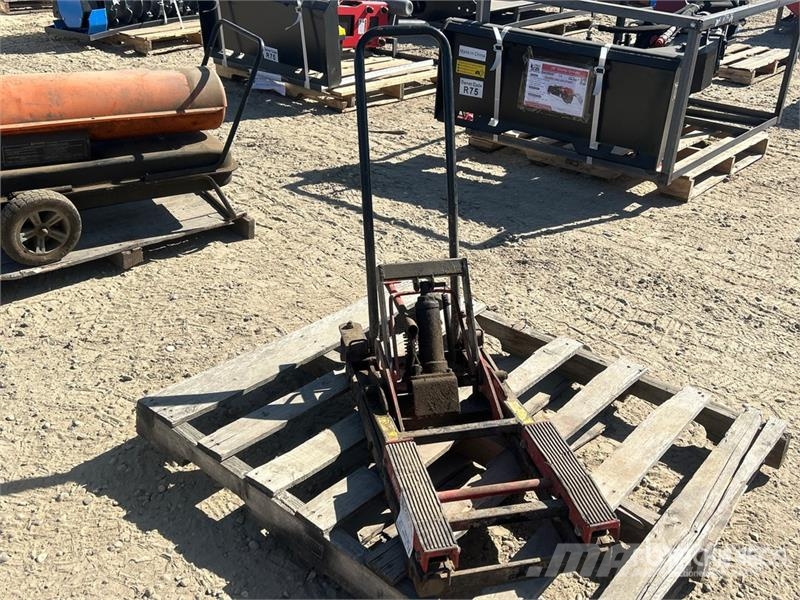 MotoMaster Hydraulic Motorcycle and ATV Jack Andre komponenter