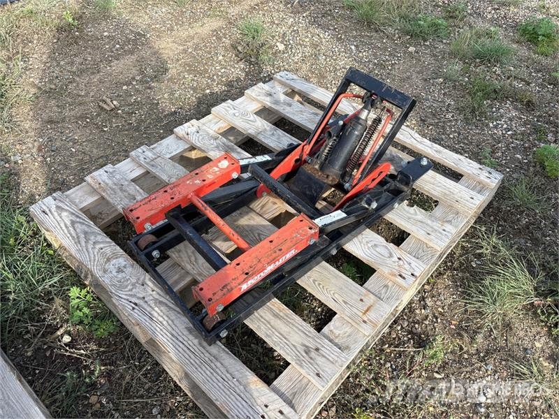  Motomaster Motorcycle Lift Andre komponenter