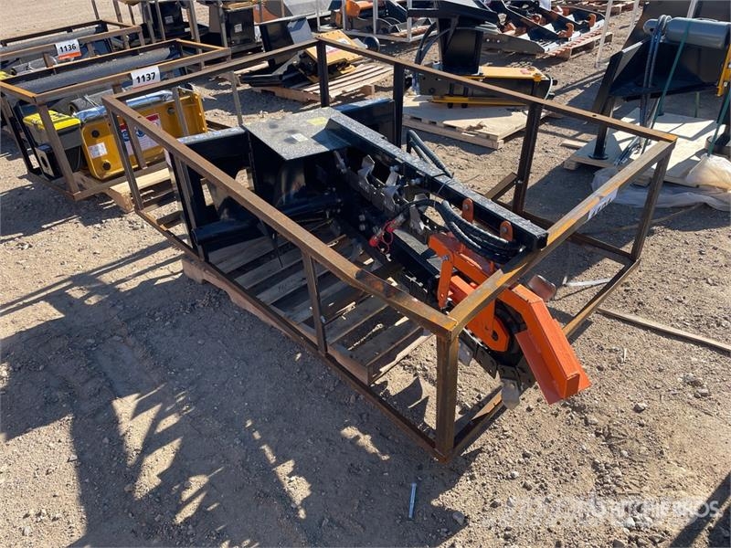  Mower King ECSSCT72 60 in Skid Steer Trencher (Unu Valetadeiras