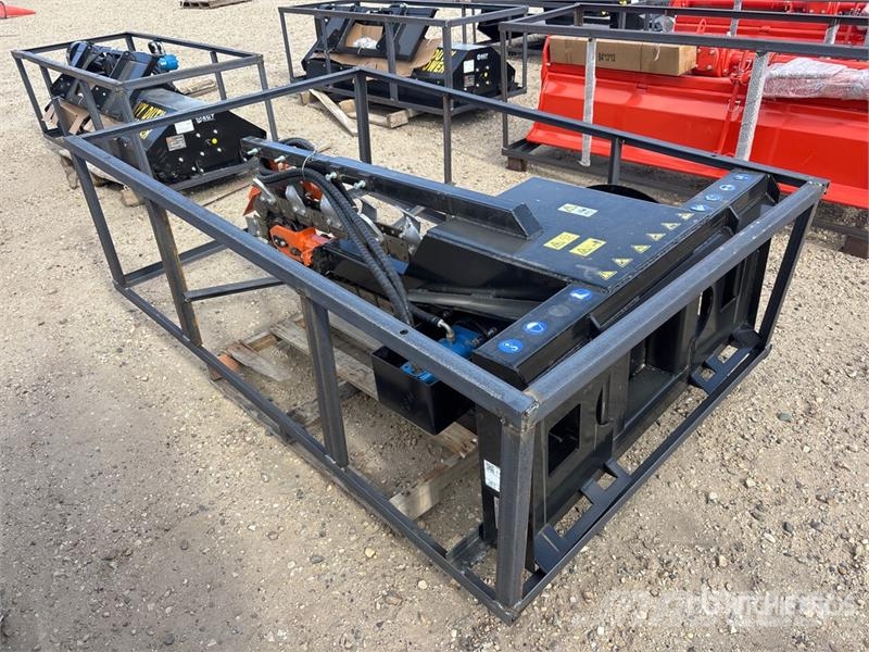 Mower King ECSSCT72 60 in Skid Steer Trencher (Unu Канавокопачі