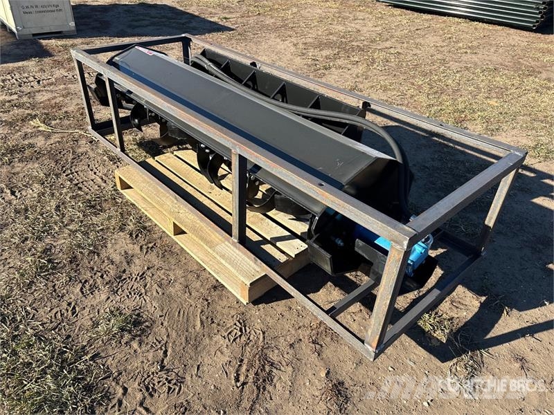 Mower King ECSSTR072 72 in Skid Steer Tiller (Unus 動力耙和旋轉式耕耘機