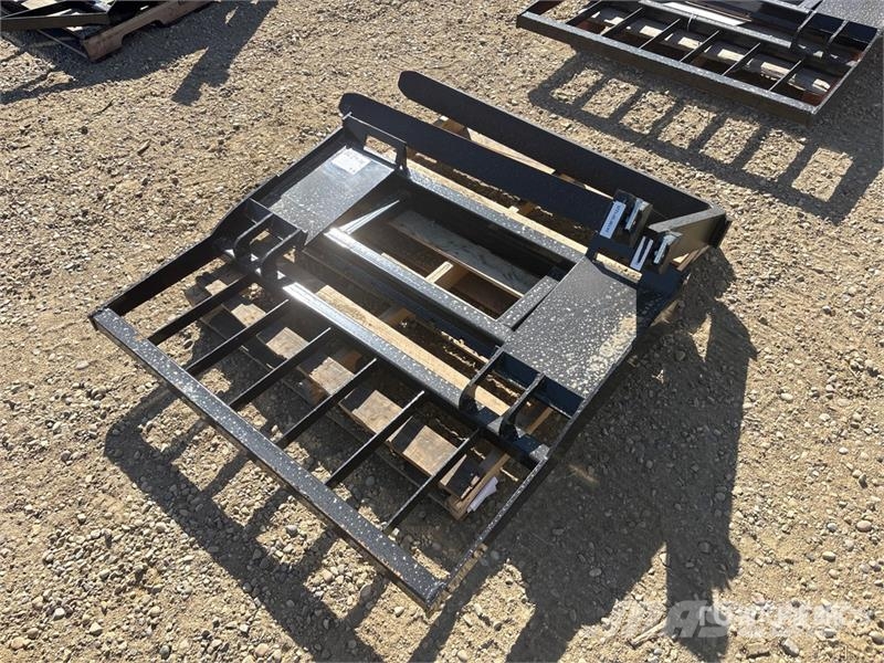 Mower King SA Skid Steer Forks (Unused) Fourche