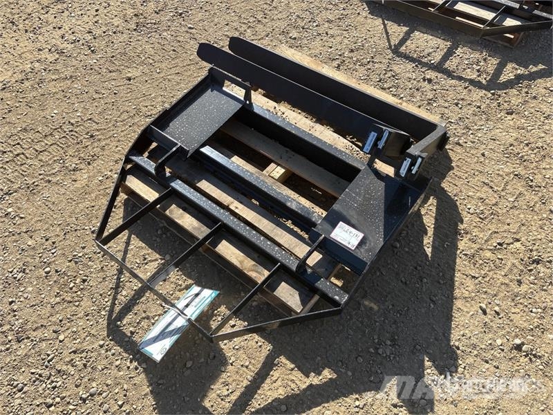 Mower King SA Skid Steer Forks (Unused) Fourche