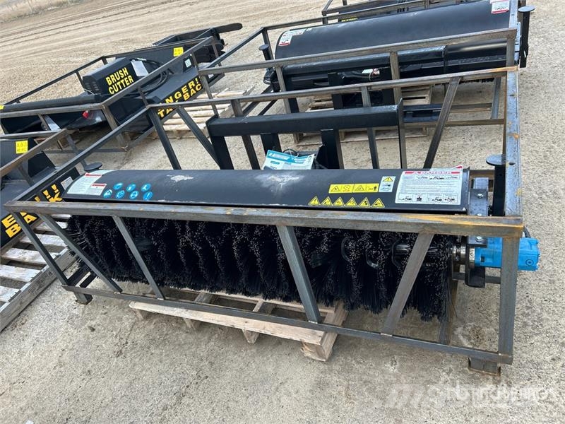  Mower King SSAB72 72 in Skid Steer Broom (Unused) Brushes