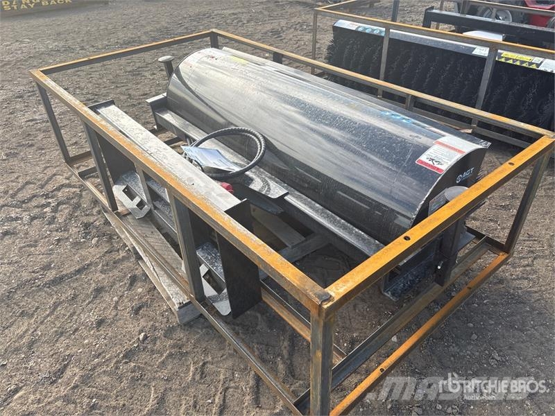 Mower King SSAB72 72 in Skid Steer Broom (Unused) Süpürgeler