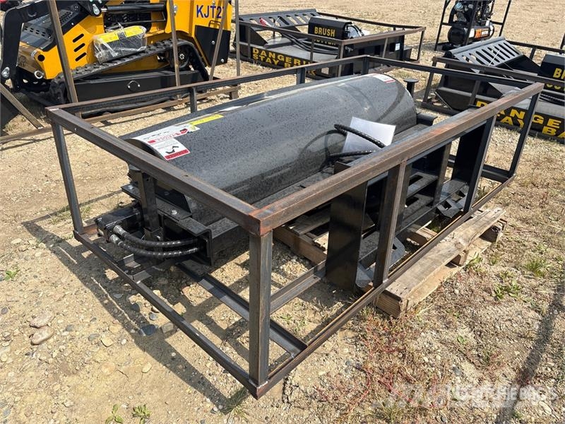 Mower King SSAB72 72 in Skid Steer Broom (Unused) Süpürgeler