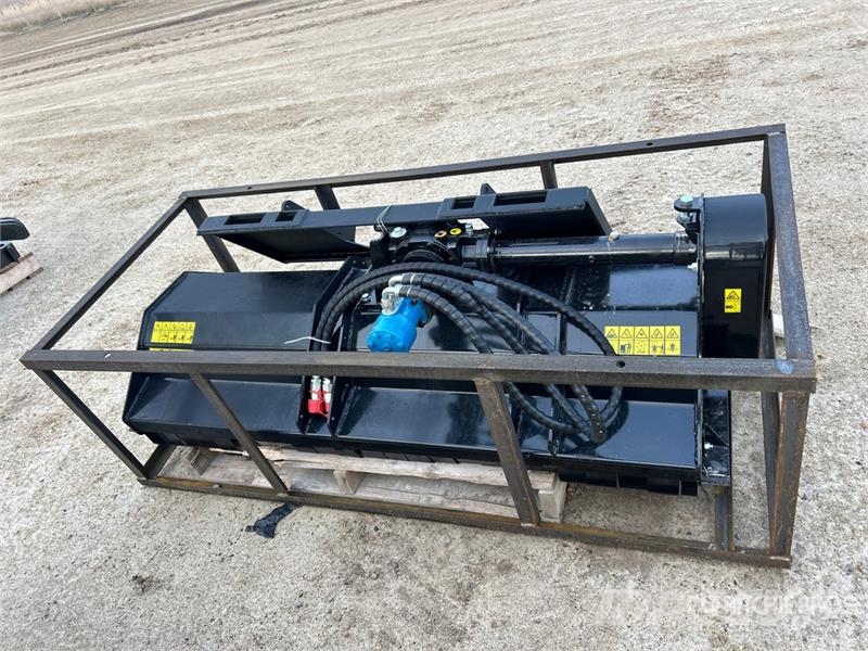  Mower King SSEFGC165 65 in Skid Steer Flail  (Unus جزازات