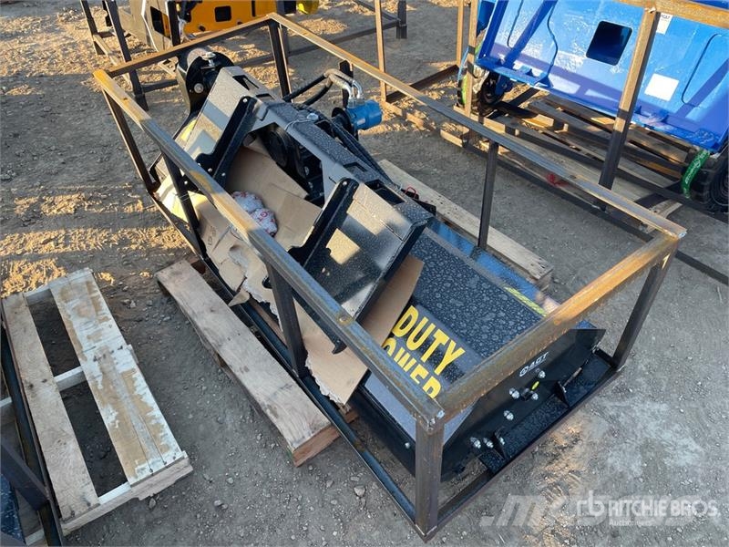 Mower King SSEFGC175 77 in Skid Steer Flail (Unus Segadeiras