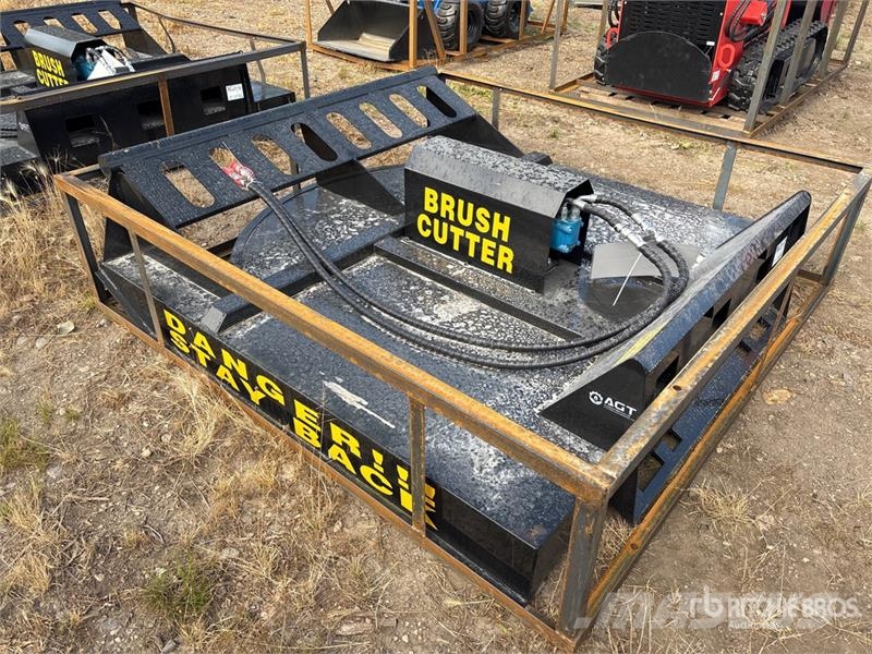  Mower King SSRC 45 in Skid Steer Brush Cutter (Unu 장착형 잔디깎기