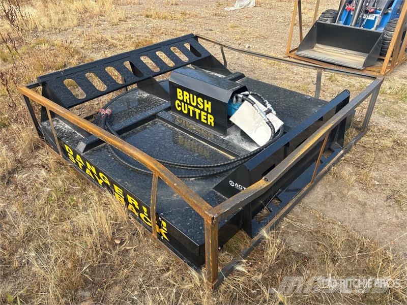  Mower King SSRC 45 in Skid Steer Brush Cutter (Unu 장착형 잔디깎기