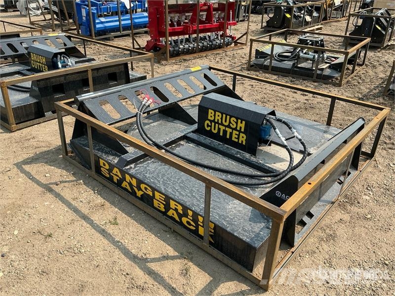 Mower King SSRC 71 in Skid Steer Brush Cutter (Unu 장착형 잔디깎기