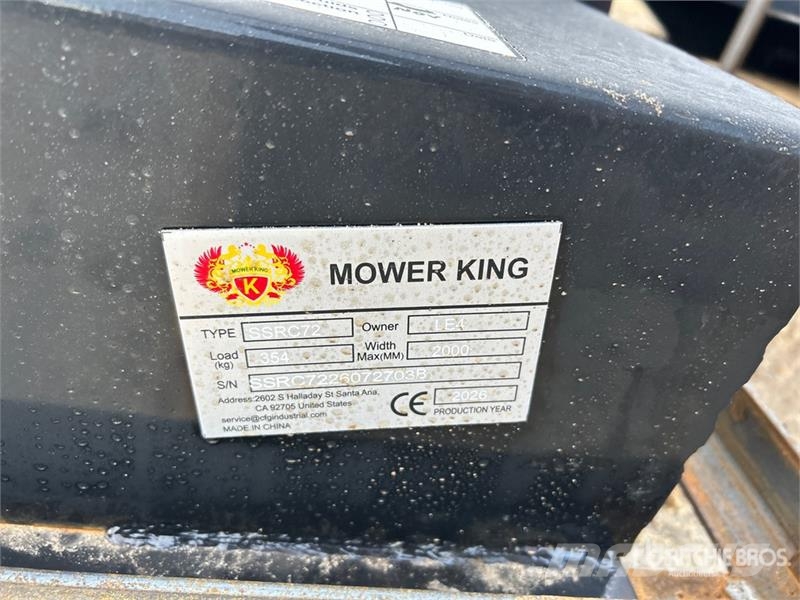  Mower King SSRC 72 in Skid Steer Brush Cutter (Unu Monterade och påhängda gräsklippare