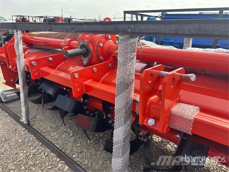 Mower King TAS-81 72 in 2-Point Rotary Tiller (Unu Såbäddsharvar och rototillers