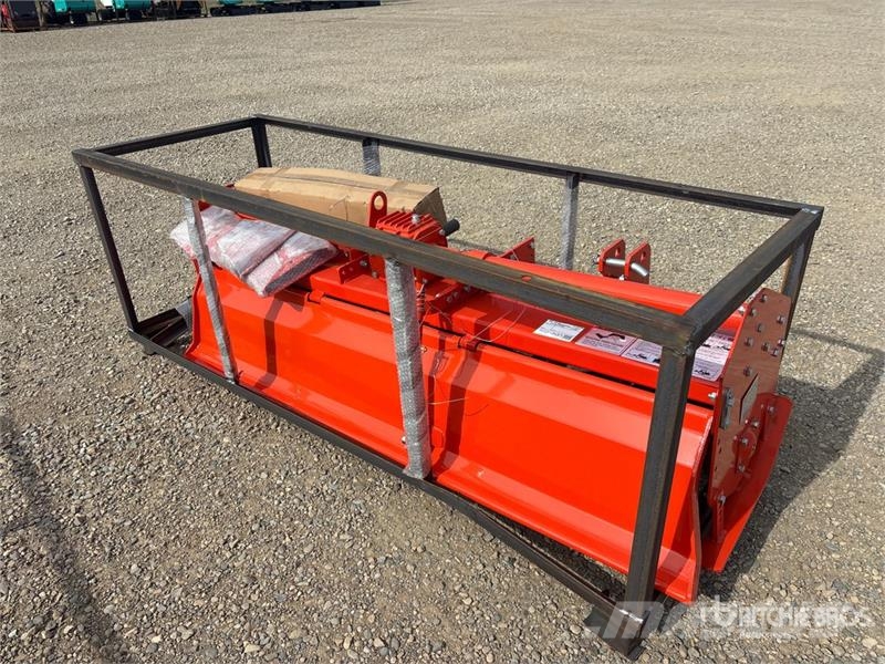 Mower King TAS-81 72 in 2-Point Rotary Tiller (Unu Grades mecânicas e moto-cultivadores