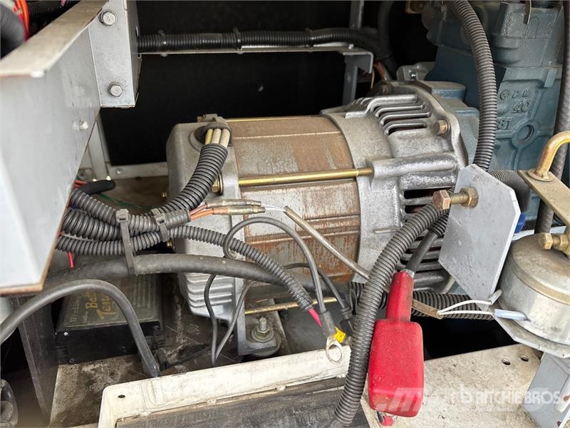 MultiQuip DAC7000SSA3 Skid-Mounted Generator Set Générateurs diesel