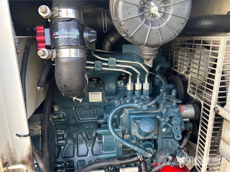 MultiQuip DCA-10SPX4 10 kW Mobile Generator Set Dizel generatori