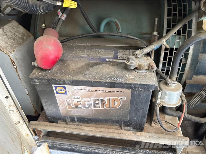 MultiQuip DCA-15SPX3 15 kW Mobile Generator Set Dízel áramfejlesztők