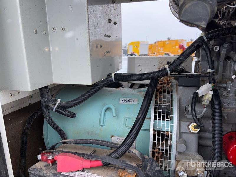 MultiQuip DCA-20SPXU4CAN 20 kW Light Tower Освітлювальні вежі
