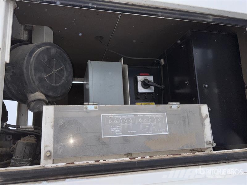 MultiQuip DCA-70SSIU4F 56 kW Mobile Generator Set Diesel Generatoren