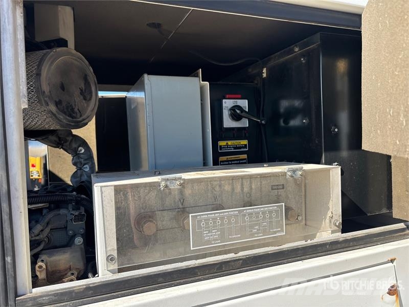 MultiQuip DCA-70SSIU4F 56 kW Mobile Generator Set (Inoperabl Dizelski agregati