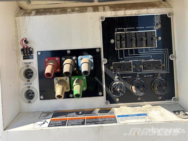 MultiQuip DCA-70SSIU4F 56 kW Mobile Generator Set (Inoperabl Dizelski agregati