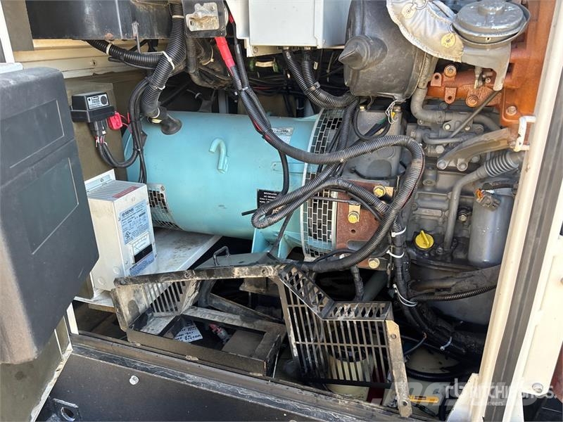 MultiQuip DCA-70SSIU4F 56 kW Mobile Generator Set (Inoperabl Dizelski agregati