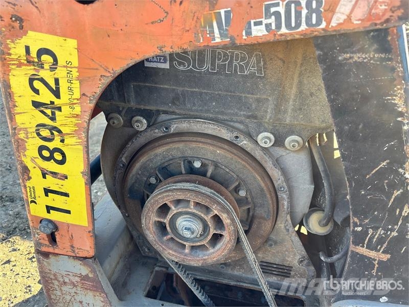 MultiQuip MVH-508DZ Vibratory Plate Compactor Vibrator compactors