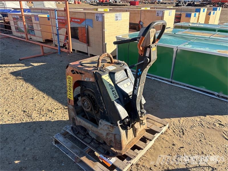 MultiQuip MVH-508DZ Vibratory Plate Compactor Vibrator compactors