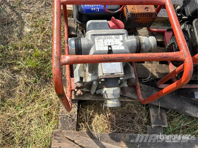 MultiQuip of (2) Multiquip Centrifugal Pump Procesapparatuur en machines