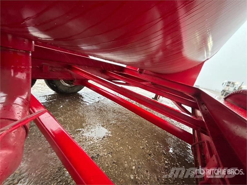 Mustang ML270x10 T/A Tank Trailer Andere Anhänger