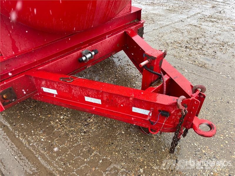 Mustang ML270x10 T/A Tank Trailer Andere Anhänger