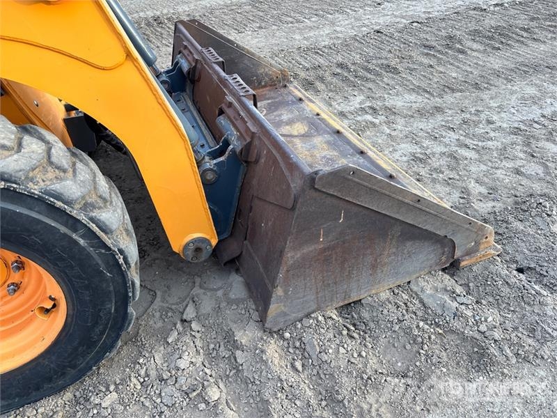 Mustang Two-Speed Skid Steer Loader 滑移轉向裝載機