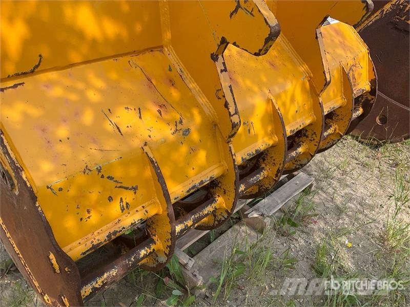 N/M 70 in Skeleton Excavator Bucket - Fits Cat 300 Godet