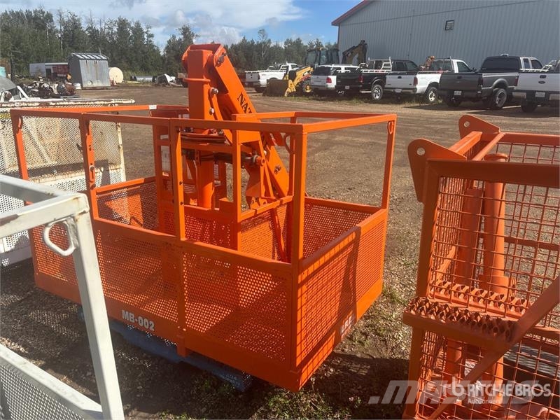 National 72 in Crane Personnel Basket (Unused) Personenliften en invalideliften
