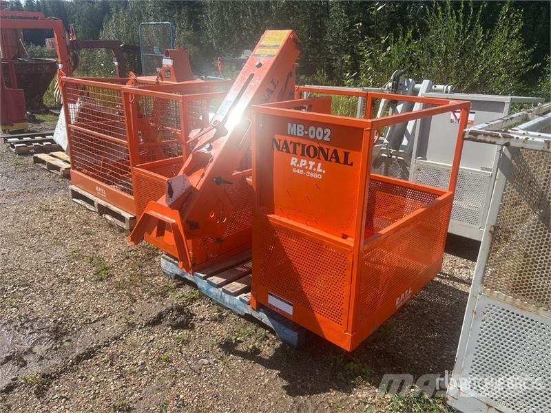 National 72 in Crane Personnel Basket (Unused) Personenliften en invalideliften