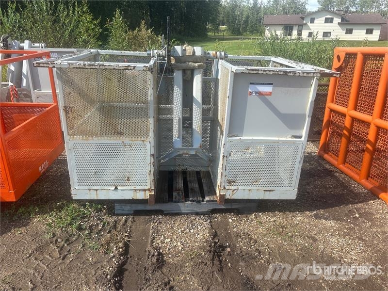 National Crane 72 in 600 lb Personnel Basket - Fits Crane رافعات السارية الرأسية
