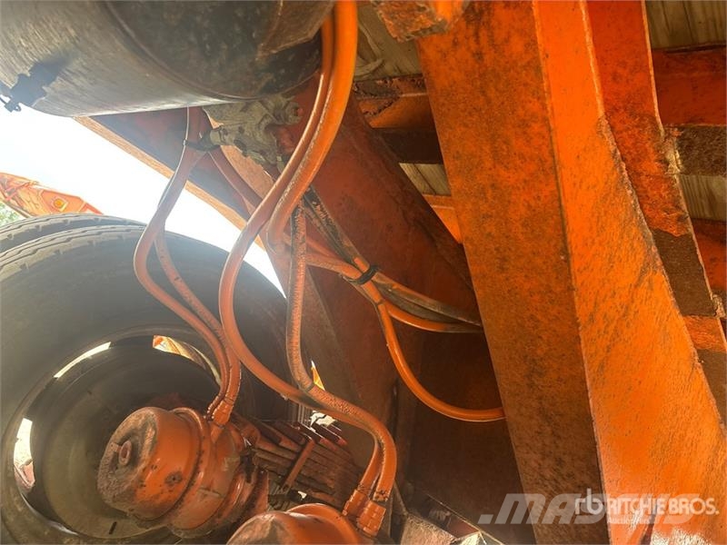 Neils 40 ft T/A Flatbed Oilfield Trailer 加工设备