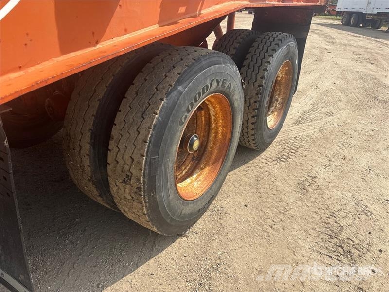 Neils 40 ft T/A Flatbed Oilfield Trailer 加工设备