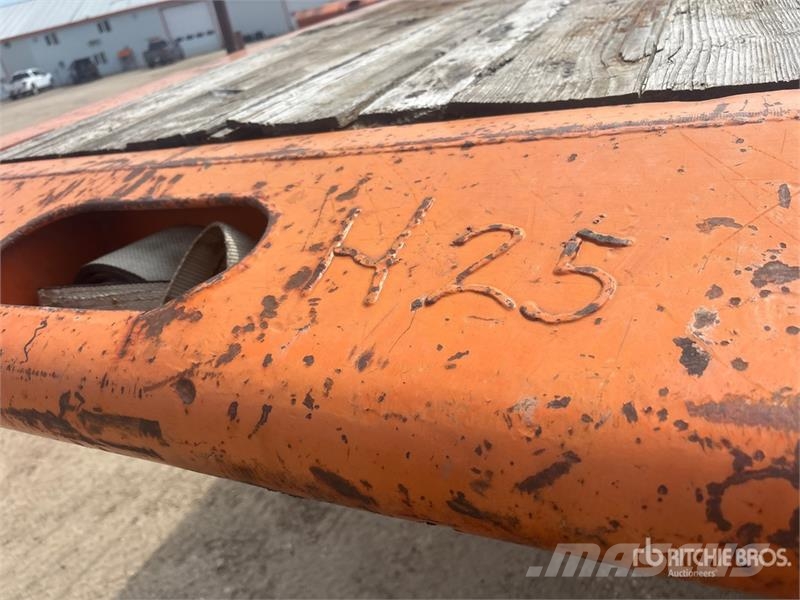 Neils 40 ft T/A Flatbed Oilfield Trailer 加工设备