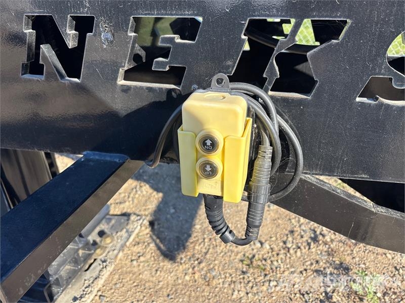  Neks Hydraulic Fifth Wheel Andre komponenter