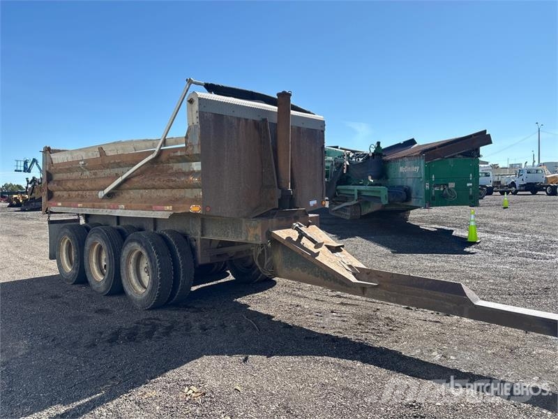  Neustar Tri/A Pup Dump Trailer Pašizgāzējs